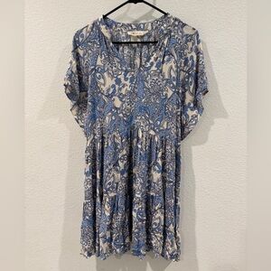 Millibon Floral V Neckline Tiered Ruffle Blue White Grey Boho Mini Dress Medium